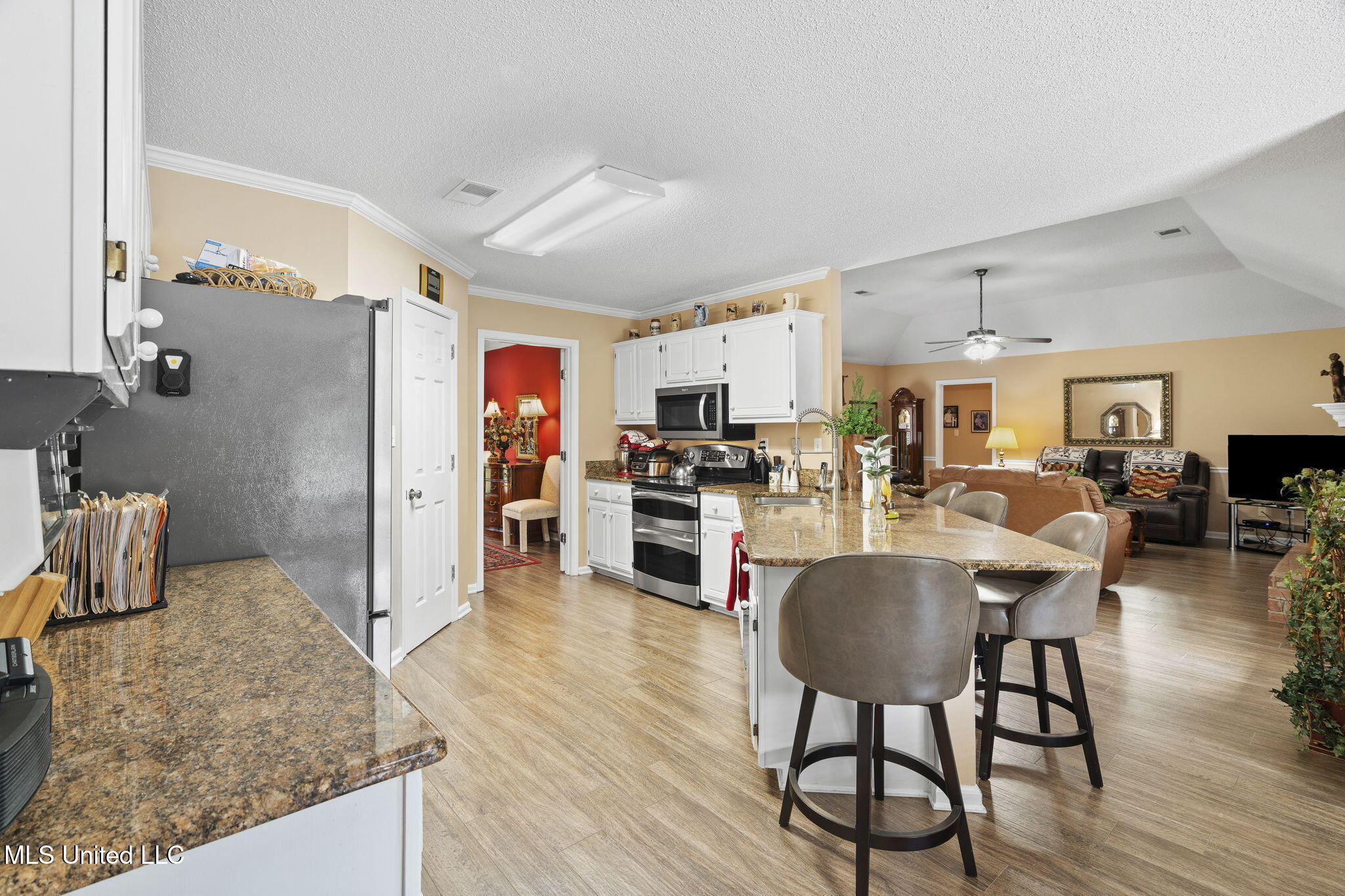 3315 Plum Point Road East Olive Branch, MS 38654 - Photo 11 of 43 15-web-or-mls-3315 Plum Point Rd E-15