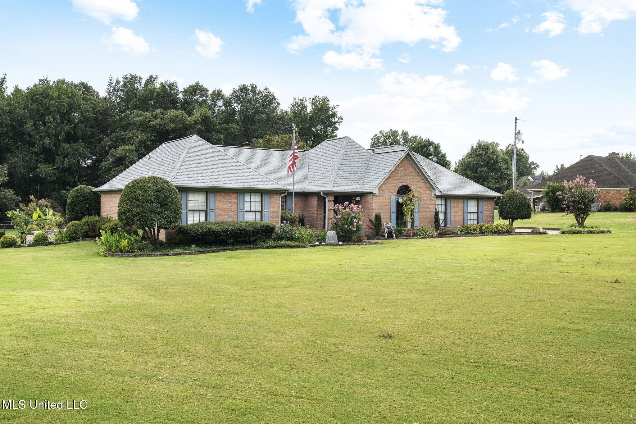3315 Plum Point Road East Olive Branch, MS 38654 - Photo 2 of 43 3-web-or-mls-3315 Plum Point Rd E-03