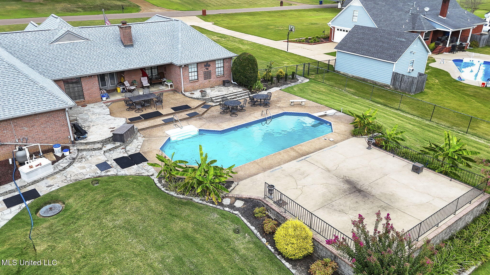 3315 Plum Point Road East Olive Branch, MS 38654 - Photo 32 of 43 48-web-or-mls-3315 Plum Point Rd E-48