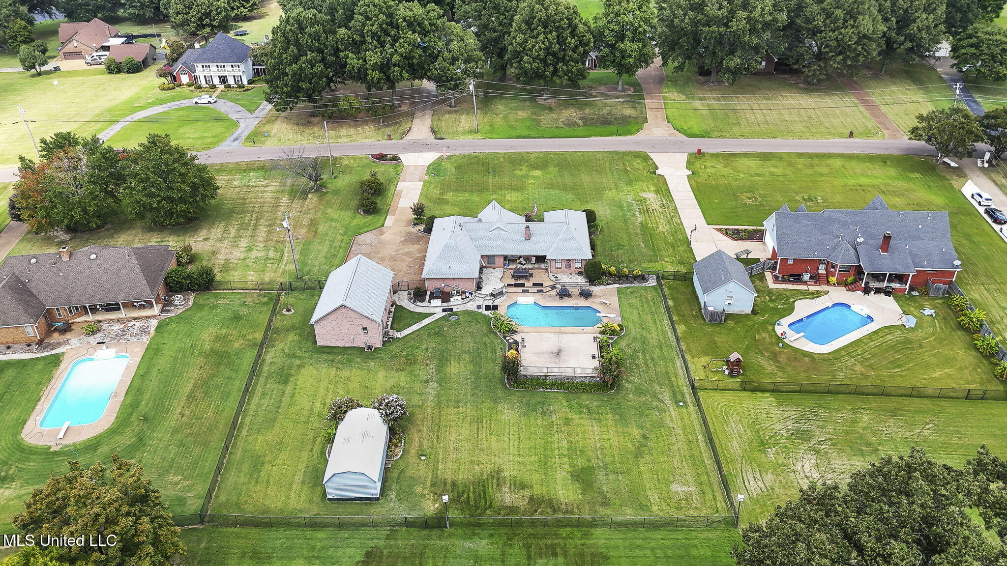 3315 Plum Point Road East Olive Branch, MS 38654 - Photo 33 of 43 46-web-or-mls-3315 Plum Point Rd E-46