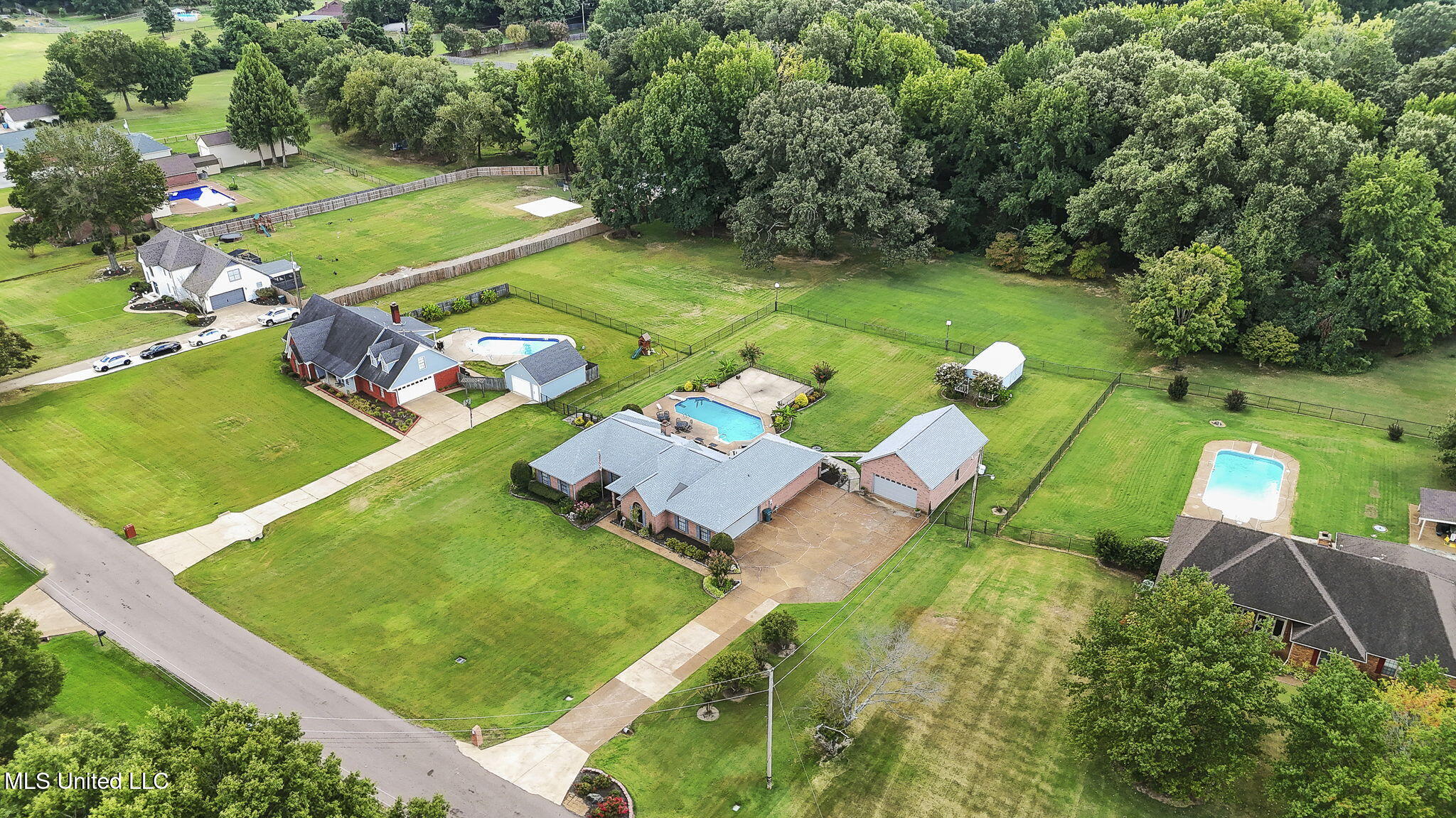 3315 Plum Point Road East Olive Branch, MS 38654 - Photo 42 of 43 42-web-or-mls-3315 Plum Point Rd E-42