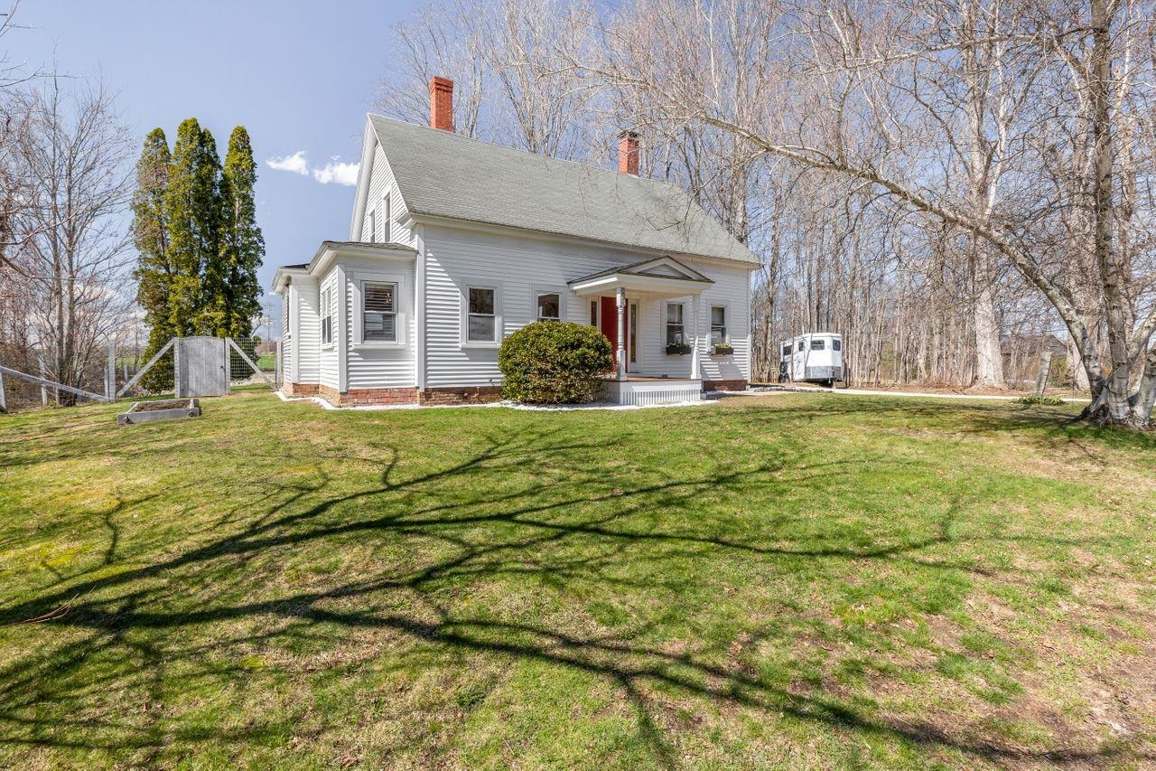 321 Back Road Dover, NH 03820 - Photo 2 of 33