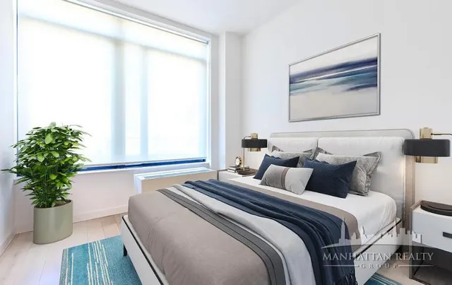 $4,000 | 144-74 Northern Boulevard, Unit PHW | Murray Hill - Flushing