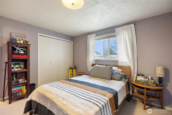 $394,900 | 915 East Elsinore Street, Othello, WA 99344