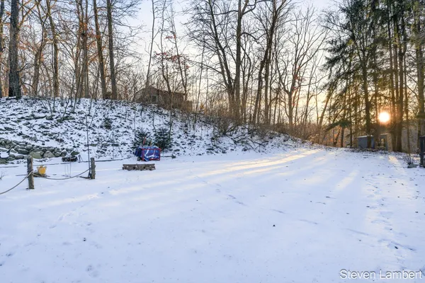 $330,000 | 4440 South M 37 Highway, Hastings, MI 49058