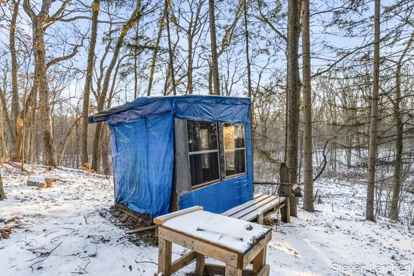 $330,000 | 4440 South M 37 Highway, Hastings, MI 49058