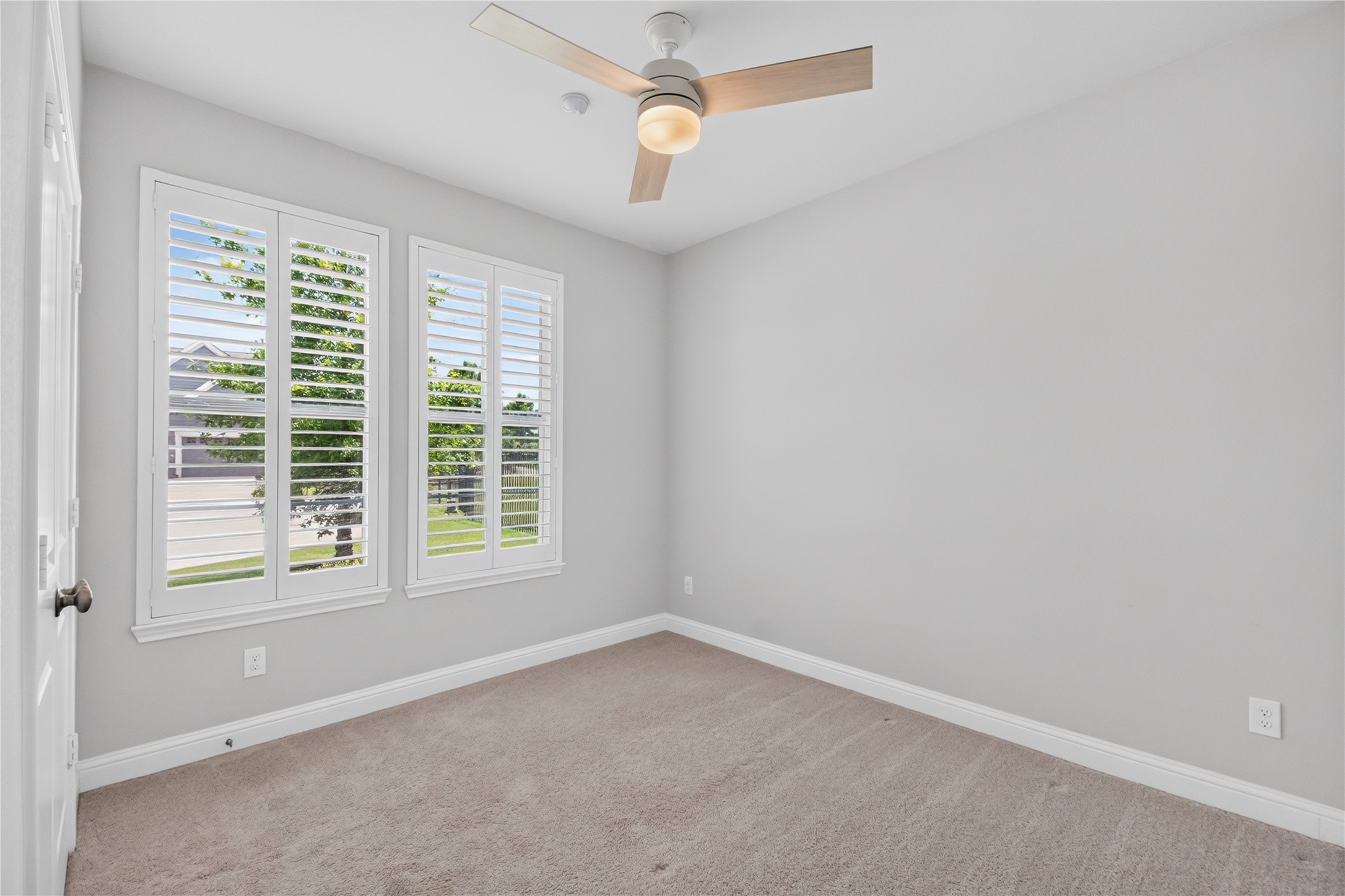 2524 Hagerman Road Conroe, TX 77384 - Photo 10 of 47