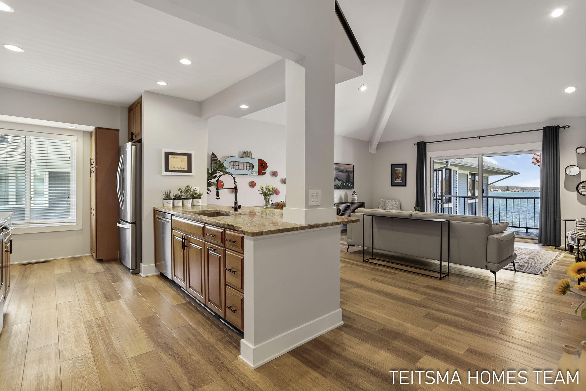 400 Lakeview Court, Unit 25D Spring Lake, MI 49456 - Photo 13 of 74 400 Lakeview Court 25D_49456