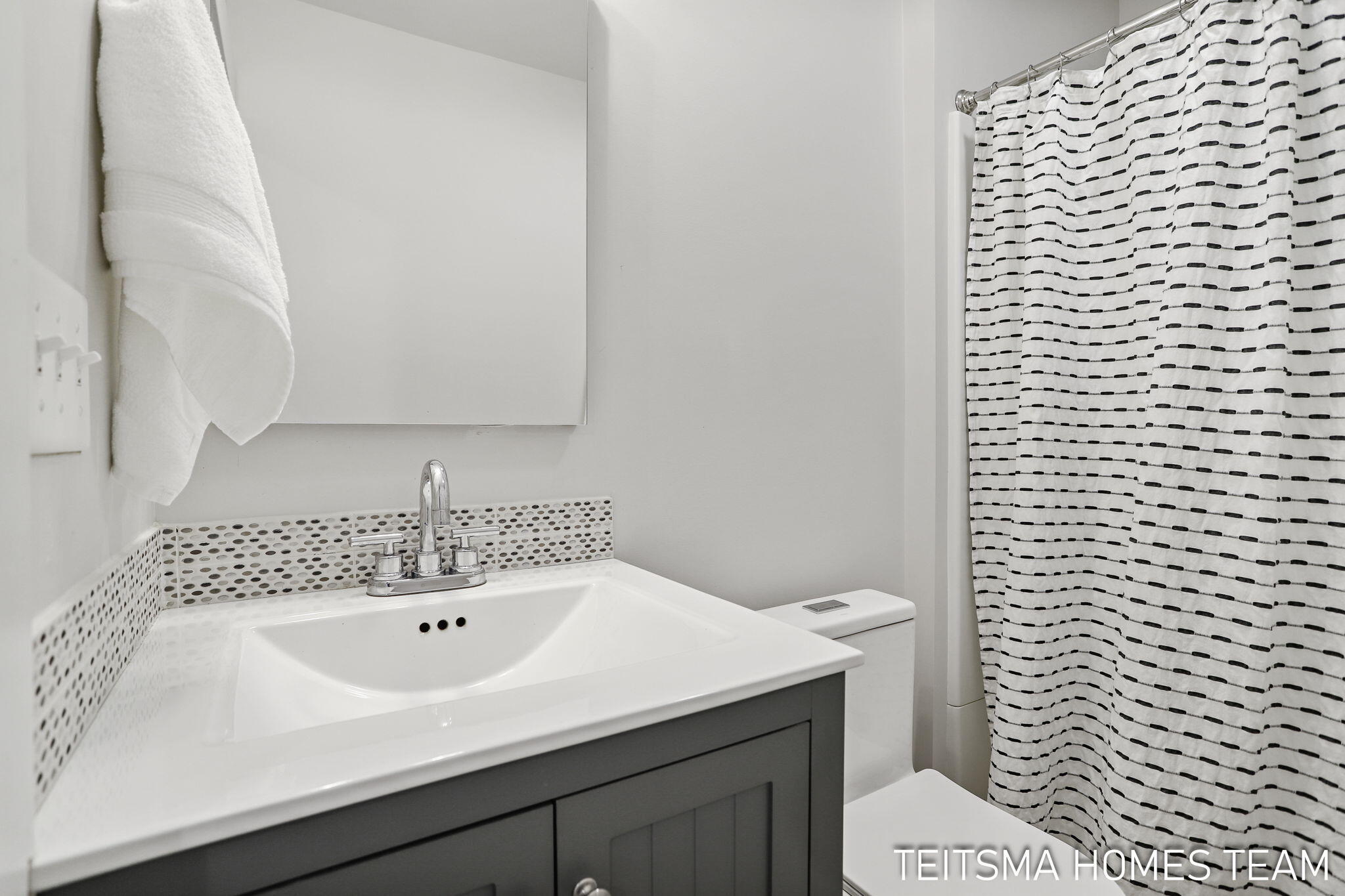 400 Lakeview Court, Unit 25D Spring Lake, MI 49456 - Photo 34 of 74 400 Lakeview Court 25D_49456