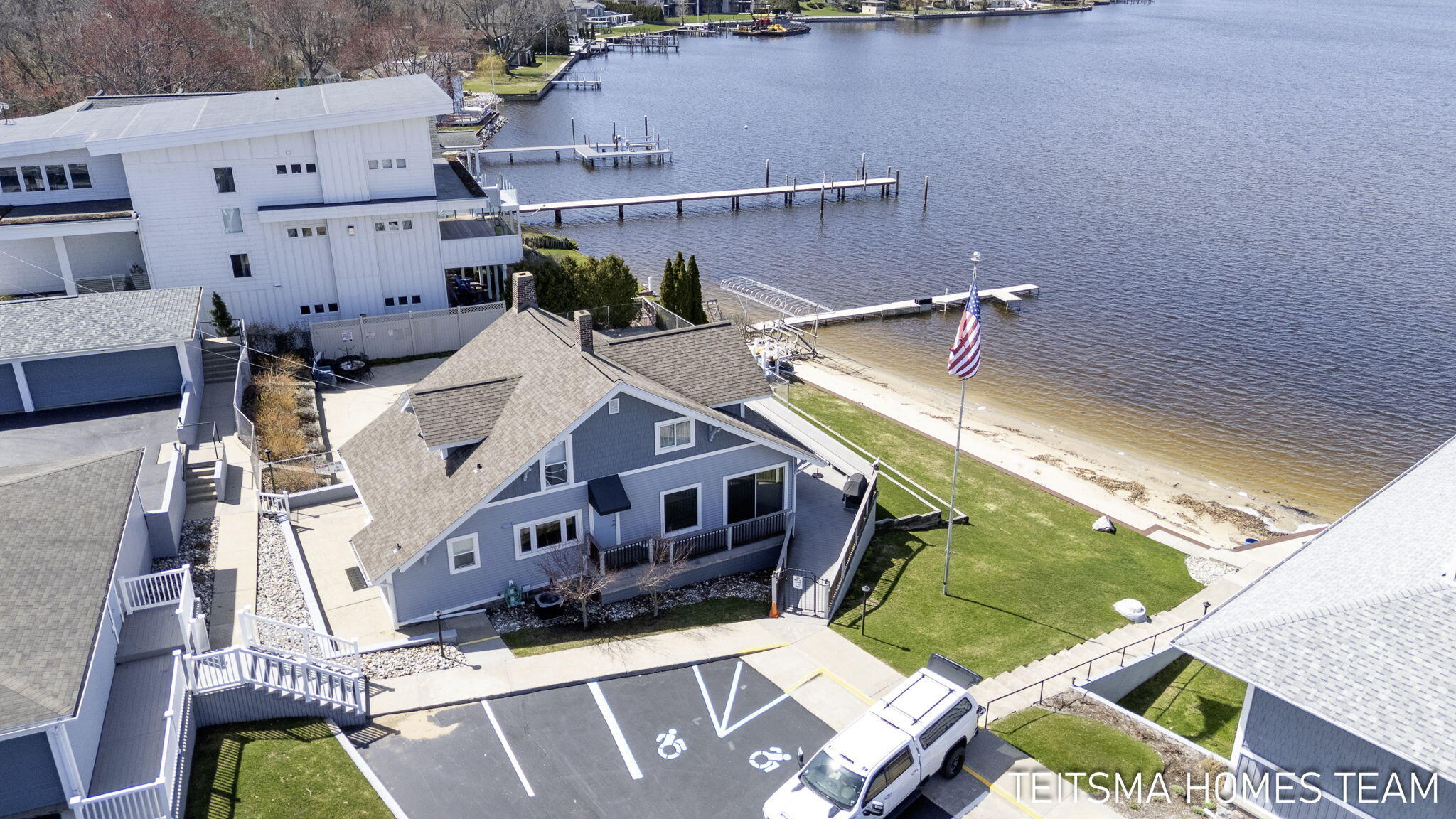 400 Lakeview Court, Unit 25D Spring Lake, MI 49456 - Photo 52 of 74 400 Lakeview Court CLUBHOUSE