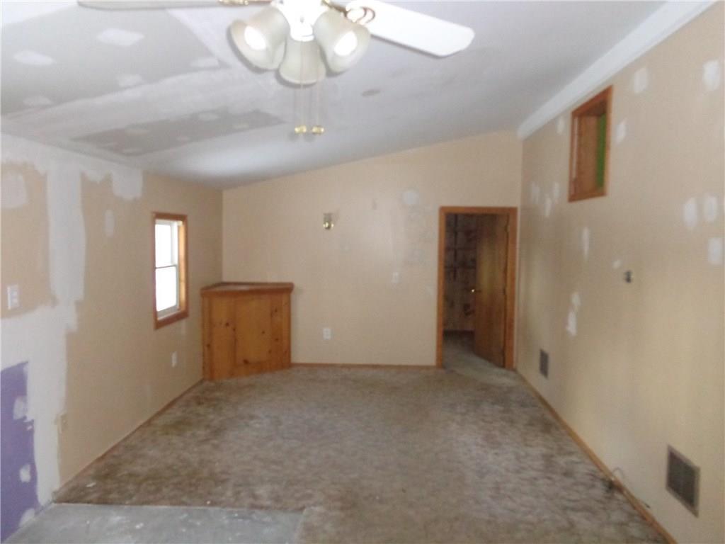 390 West Lebanon Road Lebanon, ME 04027 - Photo 21 of 30 Family Room.