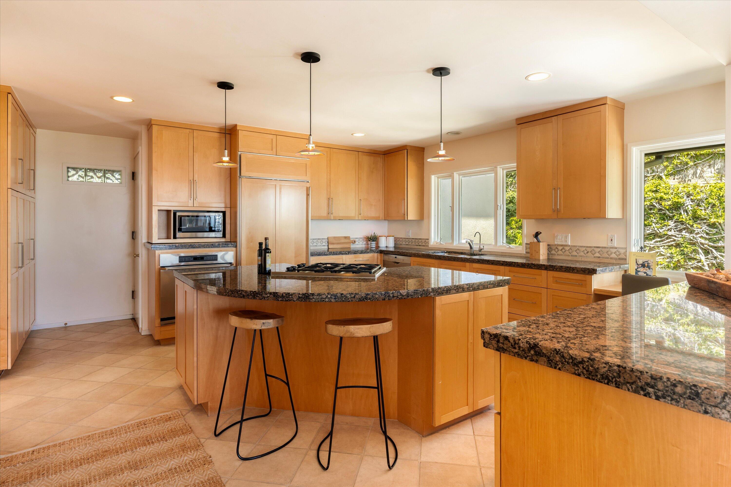 1510 Franceschi Road Santa Barbara, CA 93103 - Photo 7 of 30 kitchen