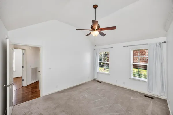 $1,950 | 197 Red Jacket Trace, Murfreesboro, TN 37127