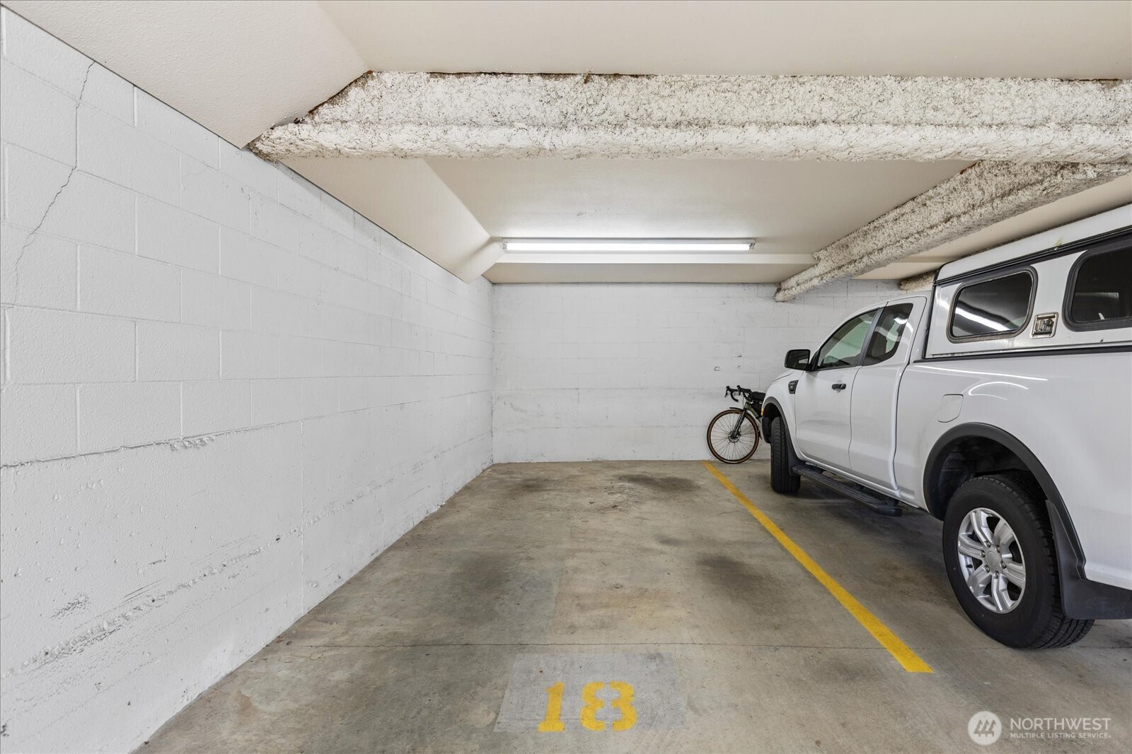 233 3rd Avenue South, Unit 305 Edmonds, WA 98020 - Photo 31 of 34 a utility room with dryer and washer