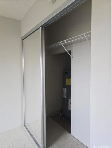 $2,500 | 3009 Ala Makahala Place, Unit 911, Honolulu, HI 96818