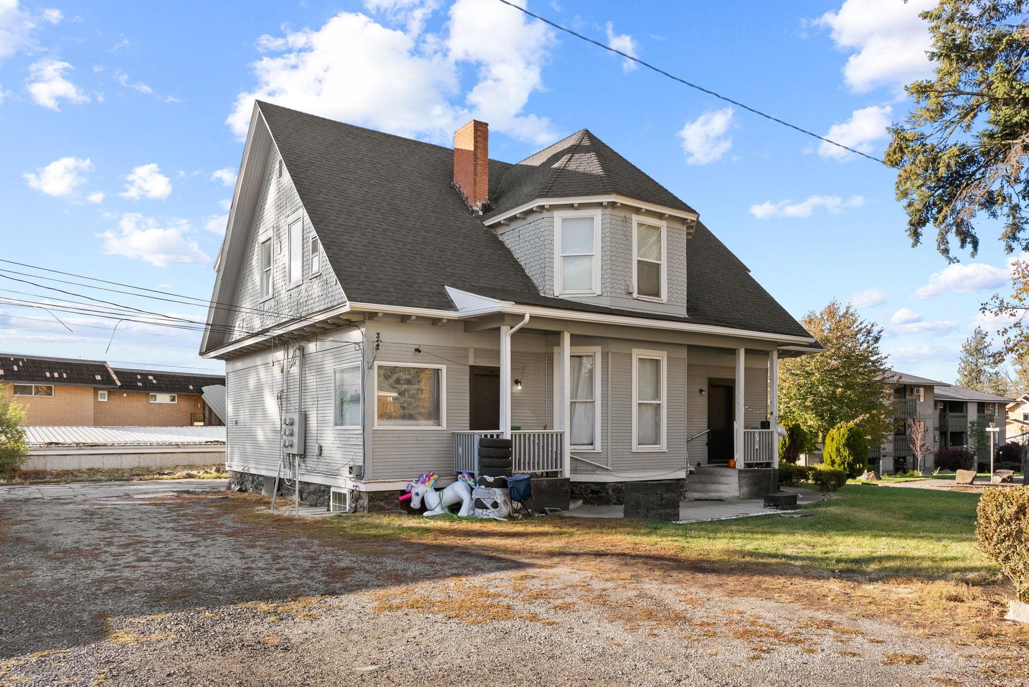 2003 West Tenth Avenue Spokane, WA 99204 - Photo 4 of 18