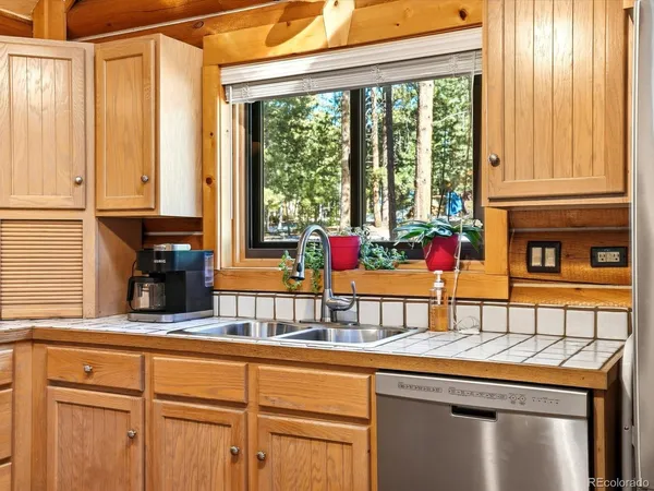 $925,000 | 8220 Iowa Gulch Road, Morrison, CO 80465