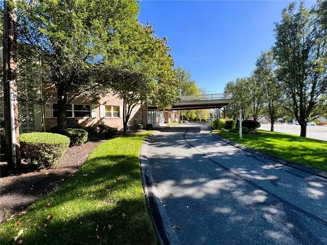 $2,000 | 2033 Mendon Road, Unit 11, Cumberland, RI 02864