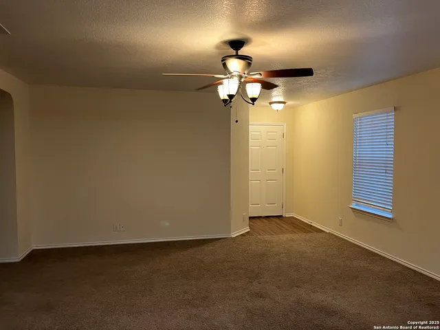 $1,475 | 11039 Andover Peak, San Antonio, TX 78254