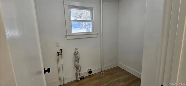a bathroom with a toilet