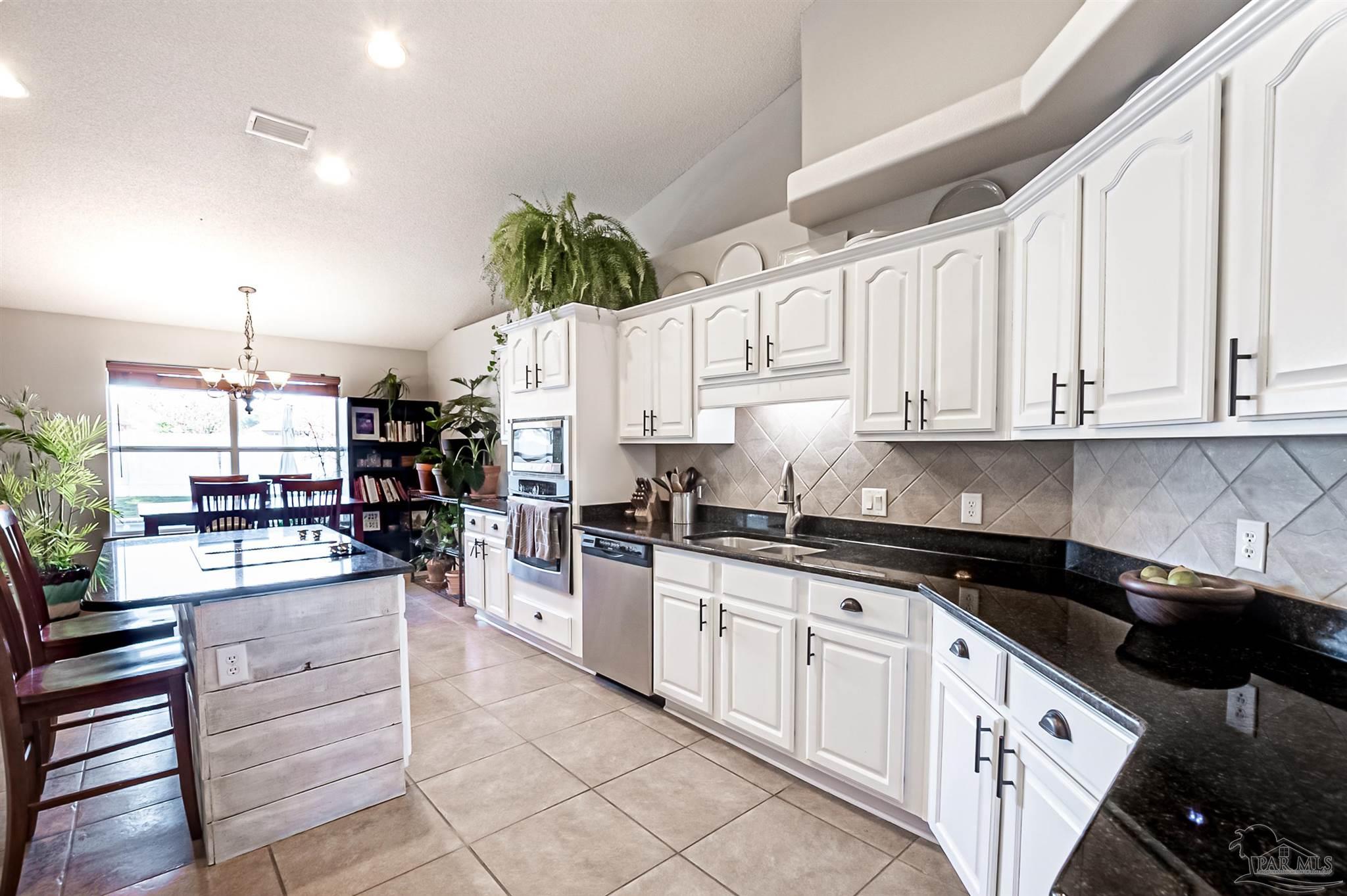 5895 Cromwell Drive Milton, FL 32571 - Photo 15 of 39