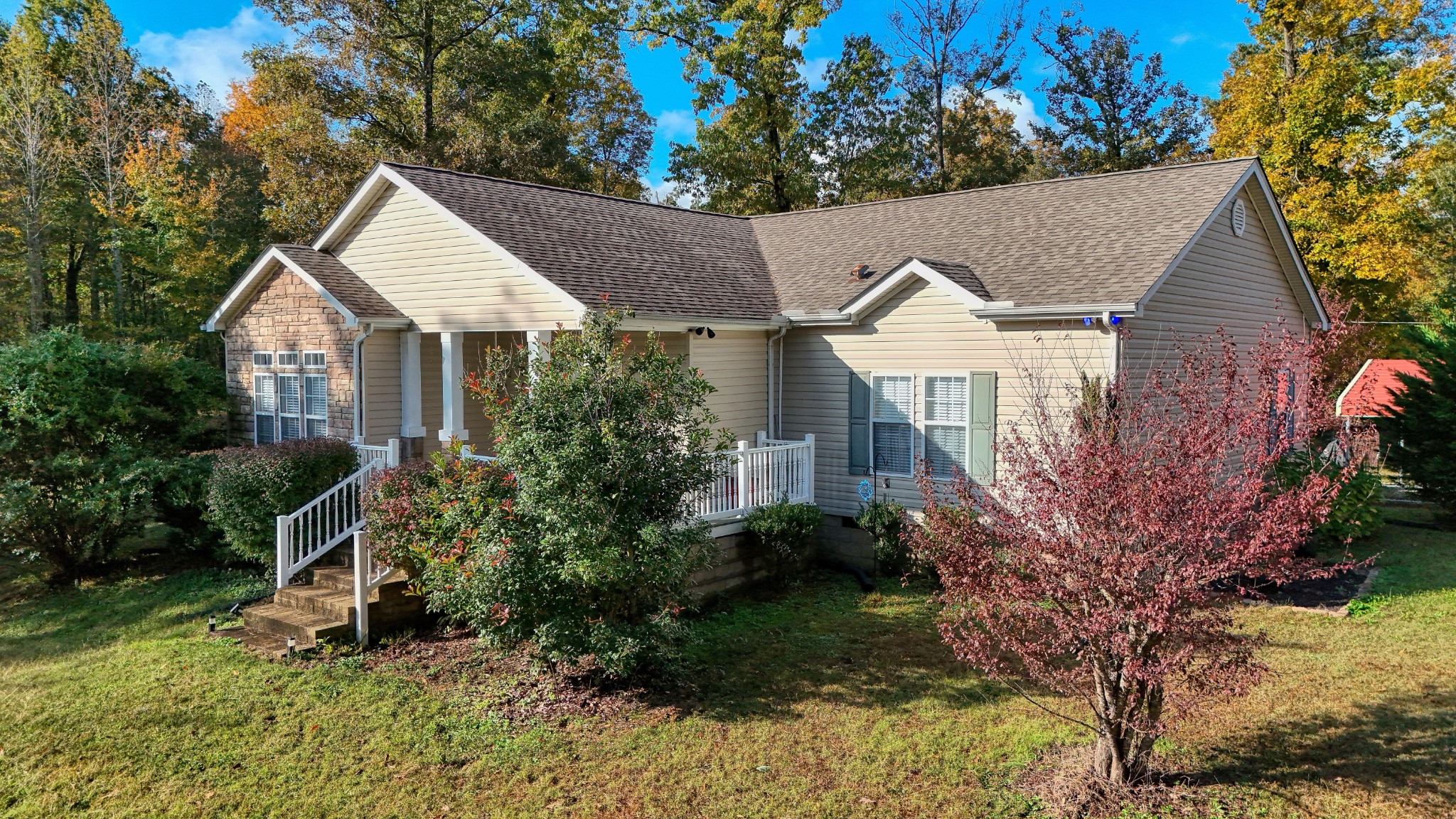 555 Brandon Road Huntingdon, TN 38344 - Photo 12 of 42 a view of a house with a yard and large trees