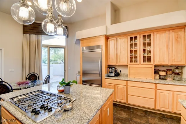 $4,500 | 304 Mesa Rim Court, Las Vegas, NV 89144