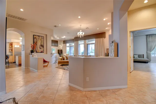 $4,500 | 304 Mesa Rim Court, Las Vegas, NV 89144