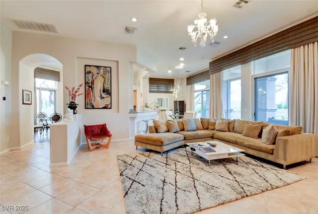 $4,500 | 304 Mesa Rim Court, Las Vegas, NV 89144