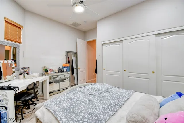 $4,500 | 304 Mesa Rim Court, Las Vegas, NV 89144