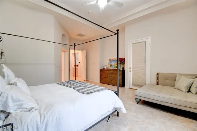 $4,500 | 304 Mesa Rim Court, Las Vegas, NV 89144