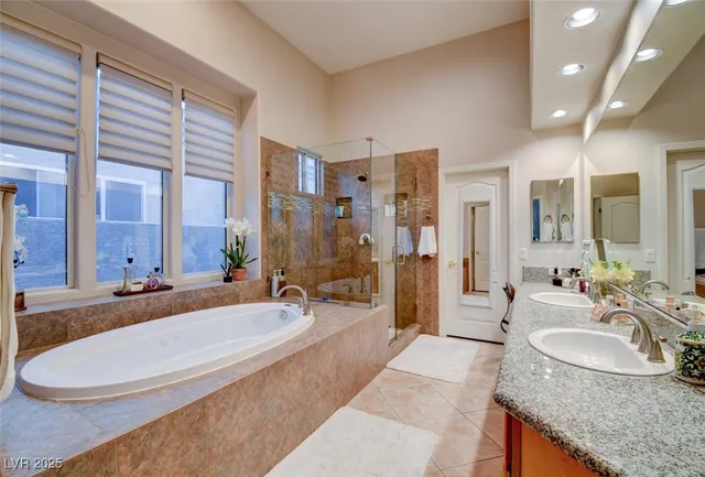 $4,500 | 304 Mesa Rim Court, Las Vegas, NV 89144