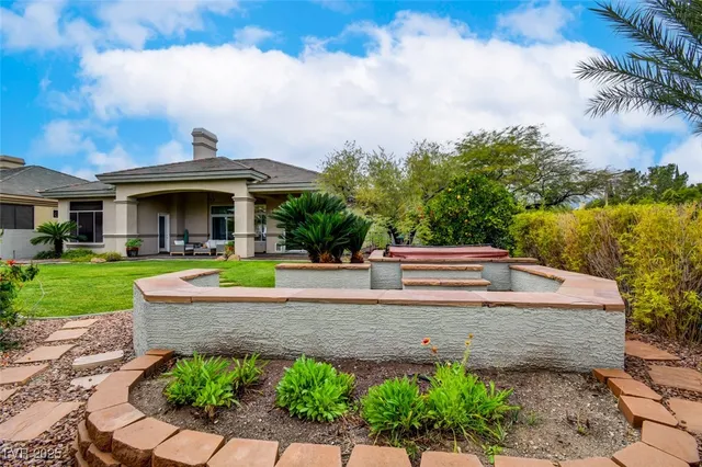 $4,500 | 304 Mesa Rim Court, Las Vegas, NV 89144