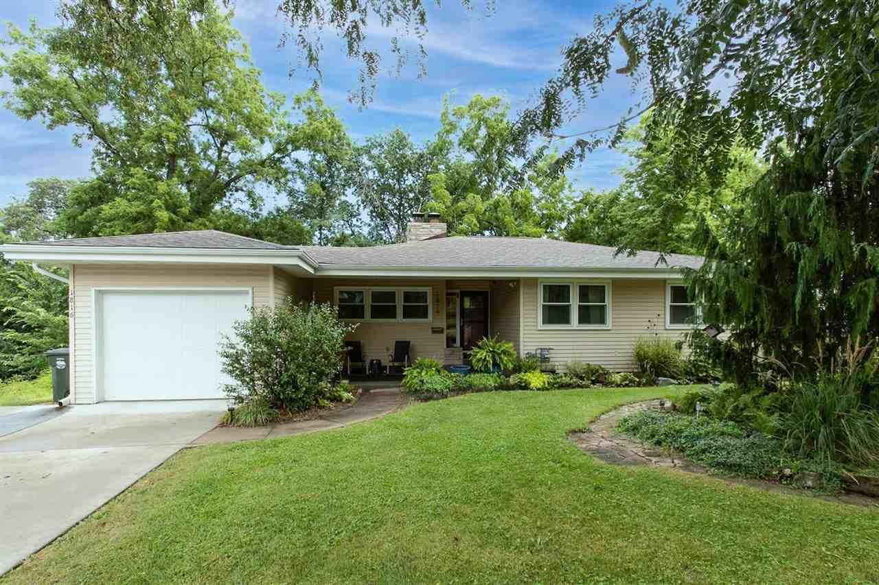 1816 Rochester Avenue Iowa City, IA 52245 - Photo 1 of 24 Gallery Image 1