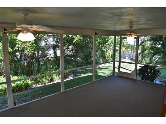 5229 Southeast Horseshoe Point Road Stuart, FL 34997 - Photo 23 of 25 Gallery Image 23