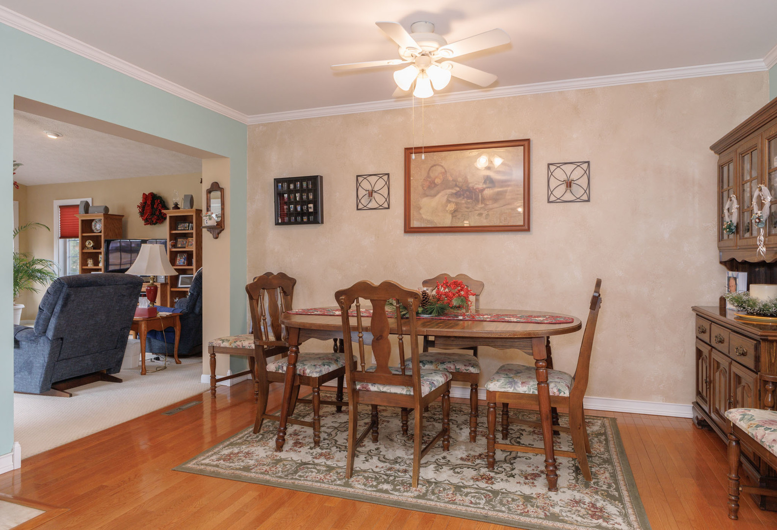 305 Granada Road Bloomington, IL 61701 - Photo 14 of 36 a view of a dining room with furniture