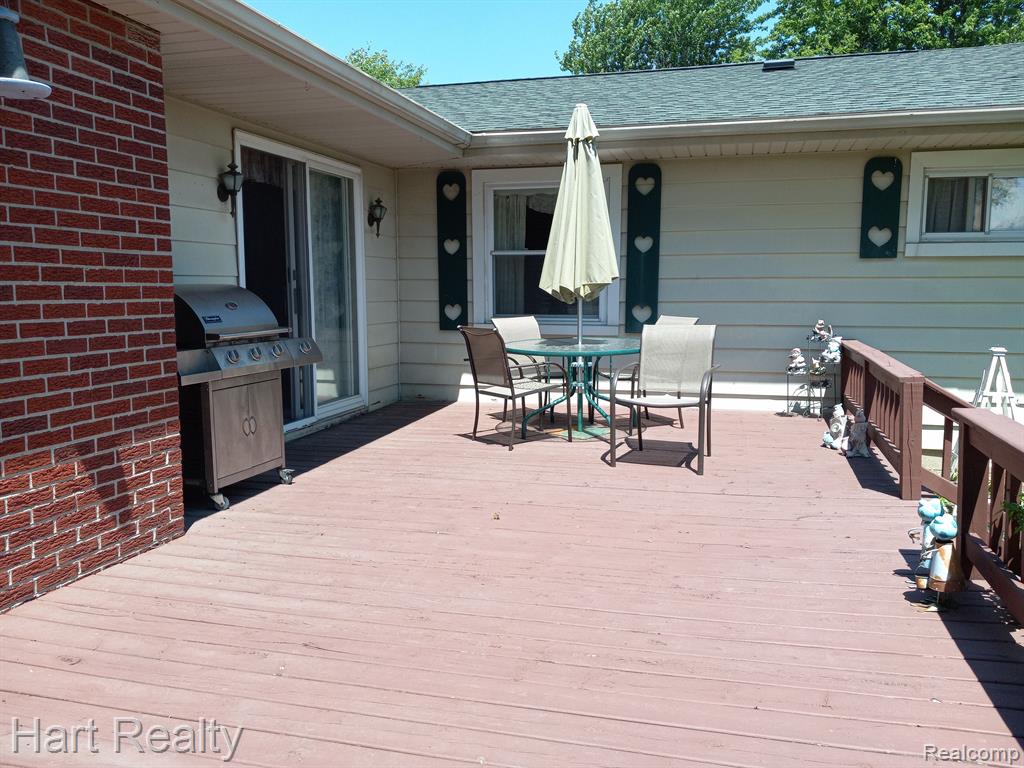 6105 Lynd Road Marlette, MI 48453 - Photo 5 of 45