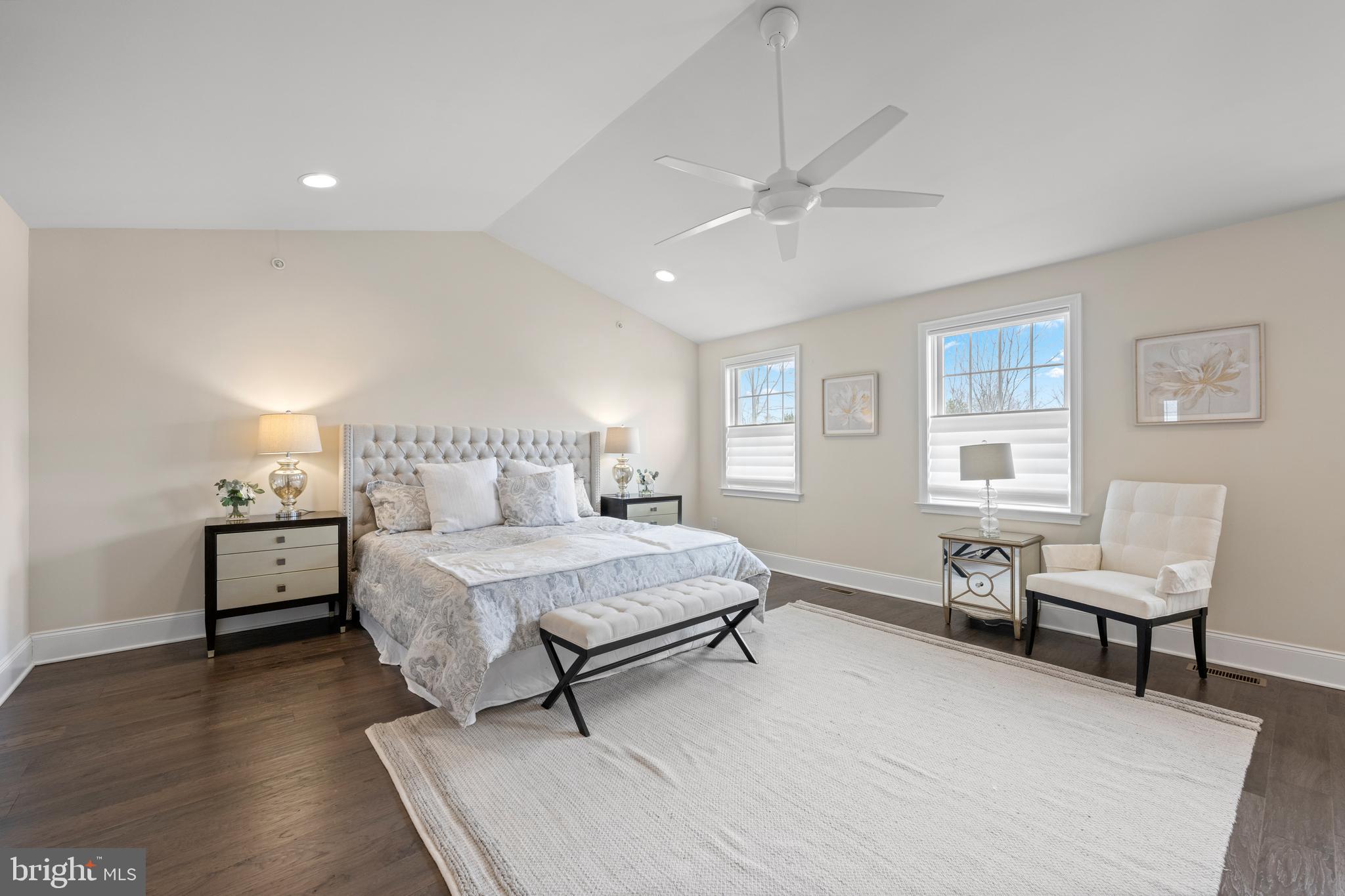 3860 Meadow View Farm Road Newtown Square, PA 19073 - Photo 25 of 40 a bedroom with a bed and a window