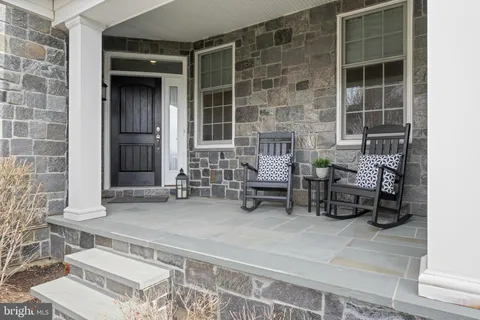 $1,350,000 | 3860 Meadow View Farm Road, Newtown Square, PA 19073