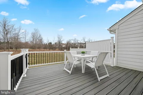 $1,350,000 | 3860 Meadow View Farm Road, Newtown Square, PA 19073