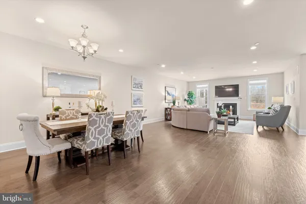 $1,350,000 | 3860 Meadow View Farm Road, Newtown Square, PA 19073