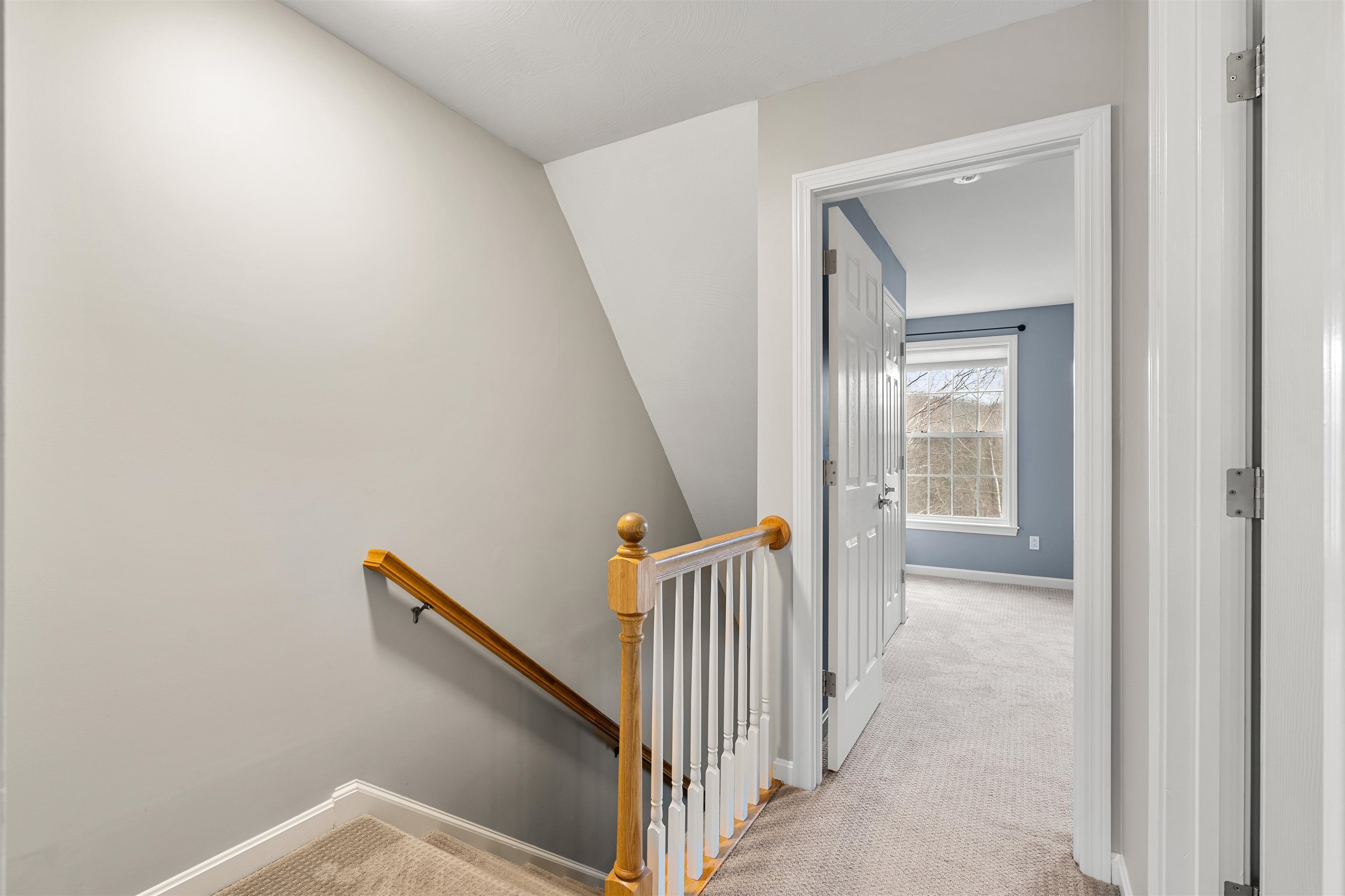 53 Wellington Hill Road Manchester, NH 03104 - Photo 14 of 35 Gallery Image 14
