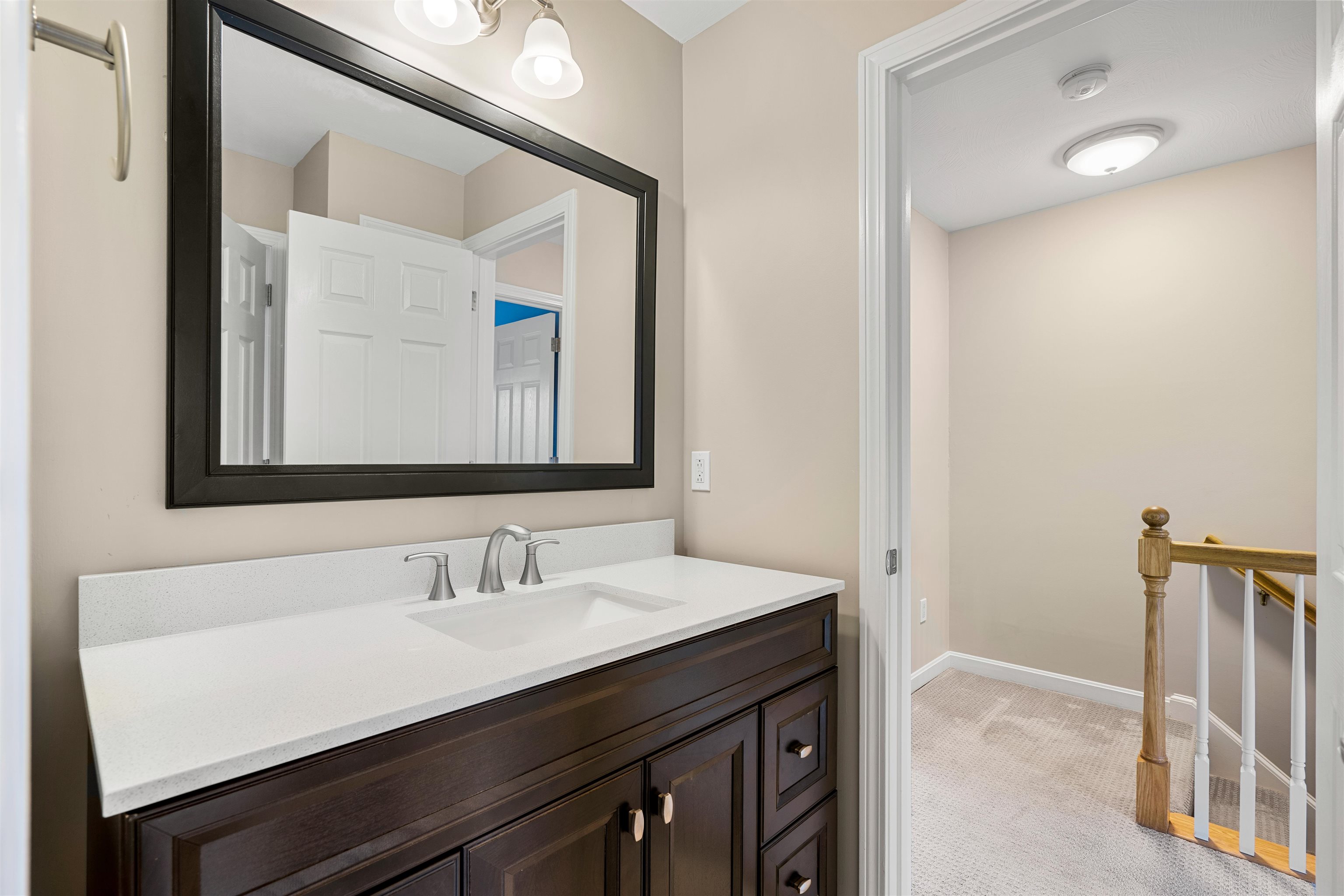53 Wellington Hill Road Manchester, NH 03104 - Photo 23 of 35 Gallery Image 23