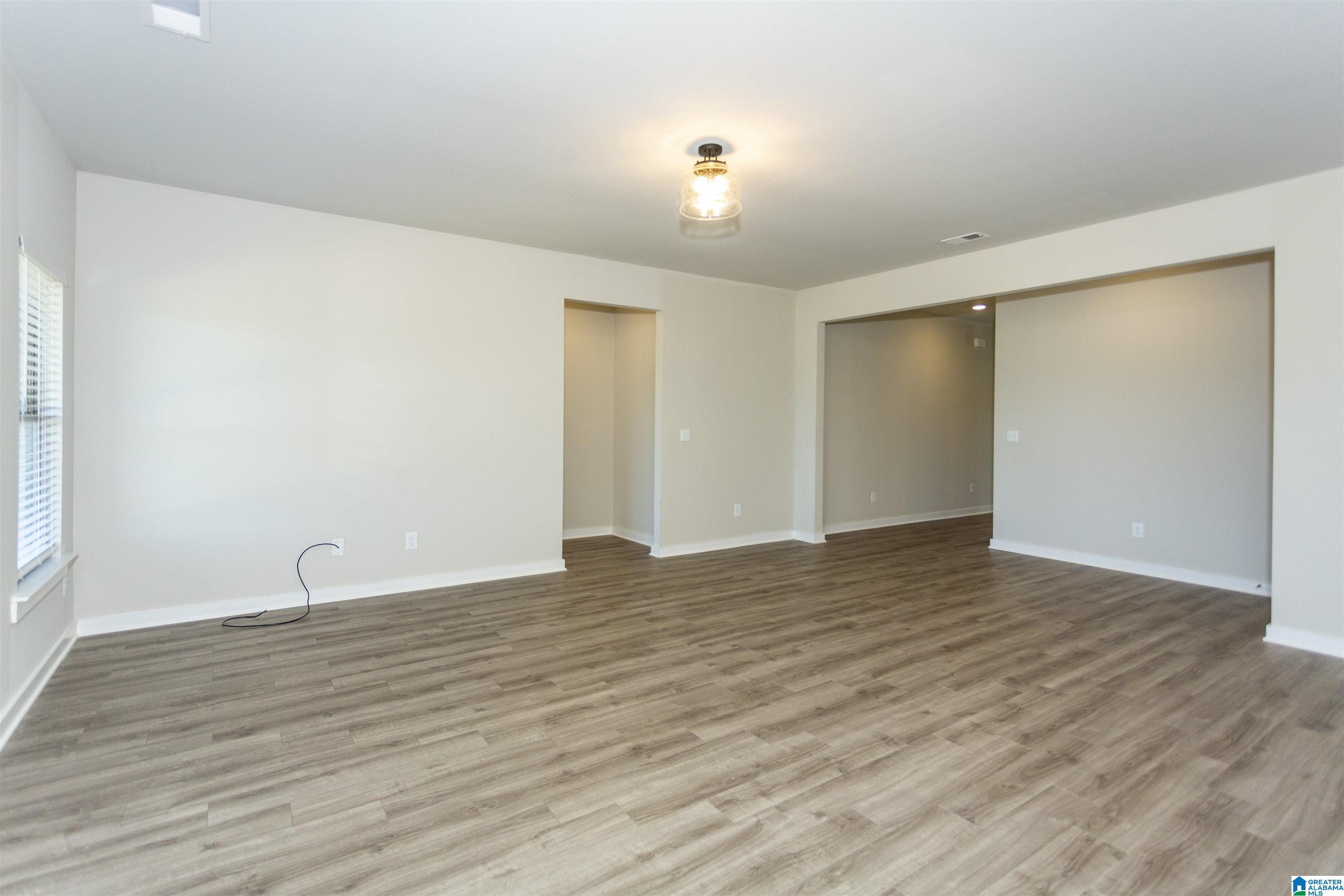 270 Ridgeview Circle Jemison, AL 35085 - Photo 16 of 45
