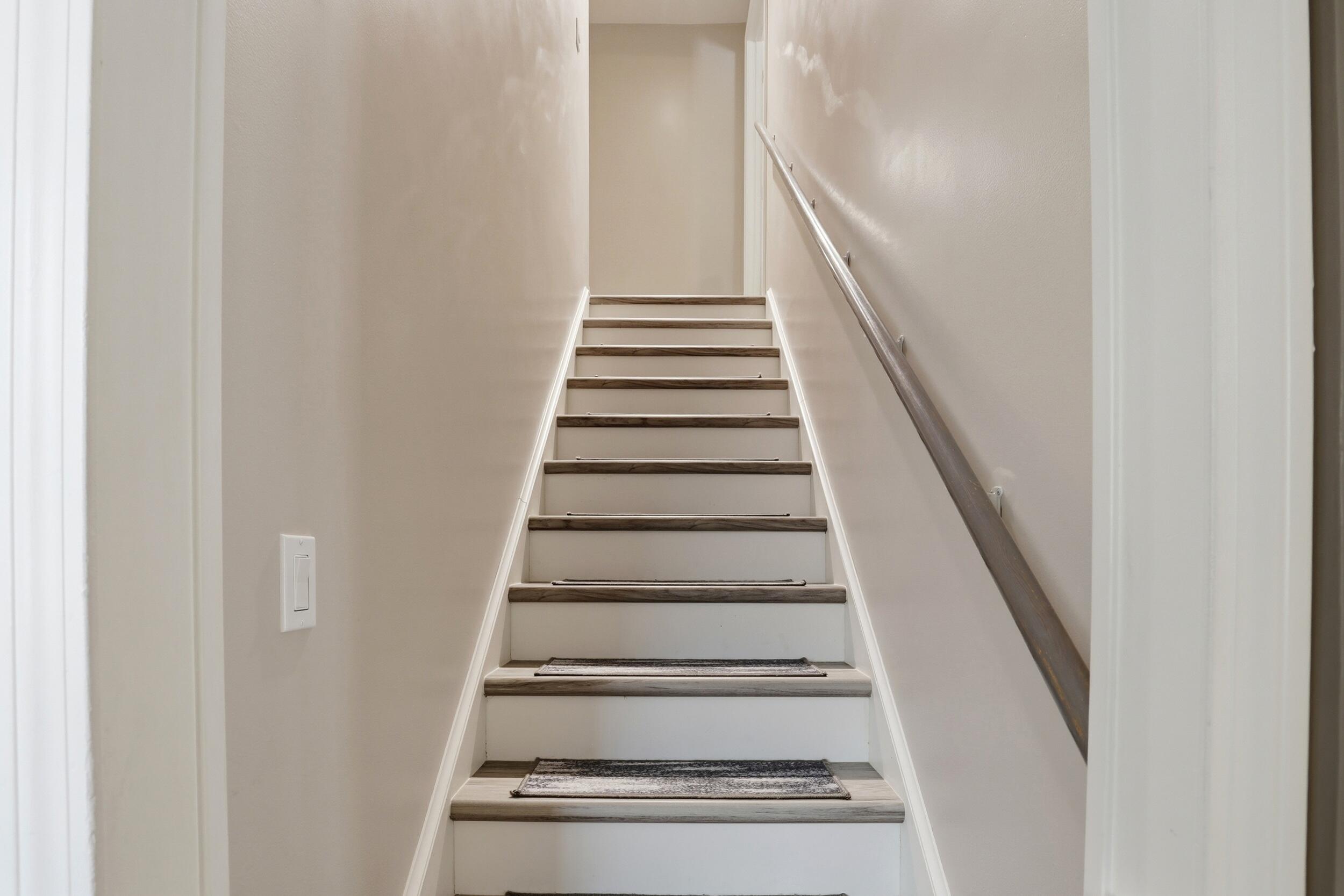 378 School Street Berwick, ME 03901 - Photo 25 of 58 Stairs to 2nd Floor