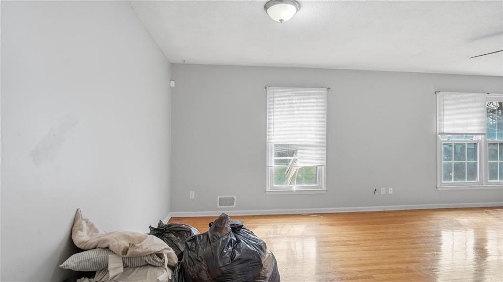 6305 Ralston Avenue Raytown, MO 64133 - Photo 11 of 40