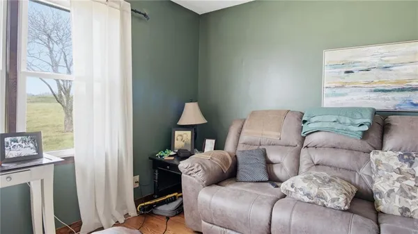 $273,500 | 6305 Ralston Avenue, Raytown, MO 64133