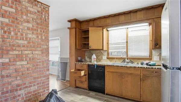 $273,500 | 6305 Ralston Avenue, Raytown, MO 64133