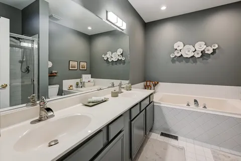 $625,000 | 4256 Stableford Lane, Naperville, IL 60564