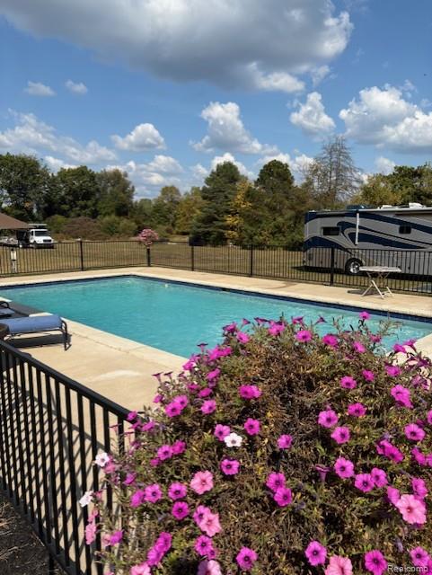 187 Darwin Road Pinckney, MI 48169 - Photo 8 of 77